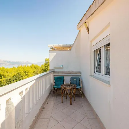 Beganovic Apartment