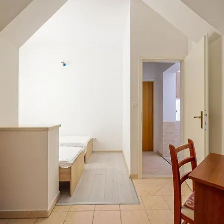 Beganovic Apartment *