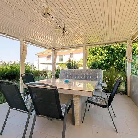 Apartment Beganovic
