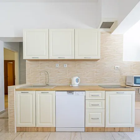 Beganovic Apartment Trogir
