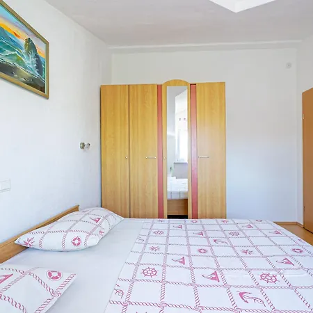 Apartment Beganovic *